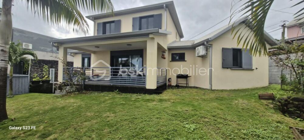 Vente Maison Villa contemporaine de 127 m² – Mont Vert Les Hauts – Saint-Pierre Saint pierre