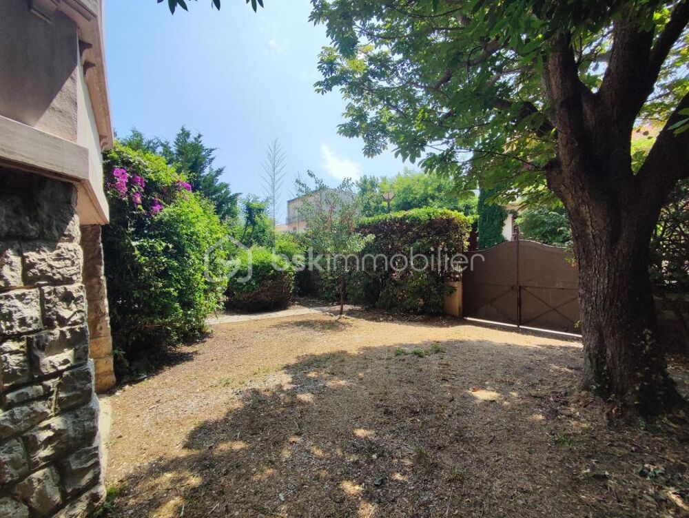 Vente Propriété/Château FRONTIGNAN MAISON BOURGEOISE OFFRANT 7 CHAMBRES, EN PLEIN COEUR DE VILLE JARDIN 560 M² Frontignan