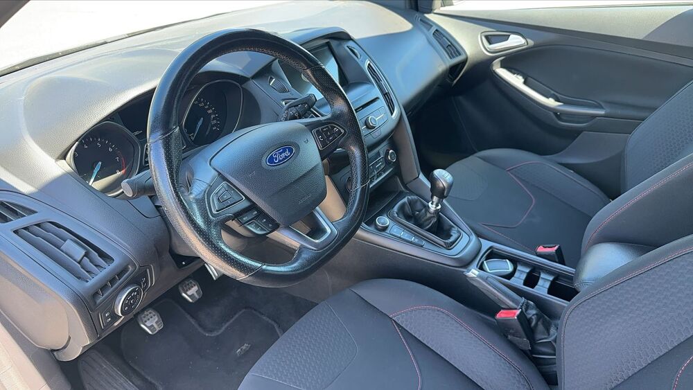 Focus 1.0 EcoBoost 125 ST Line 2018 occasion 38230 Pont De Cheruy