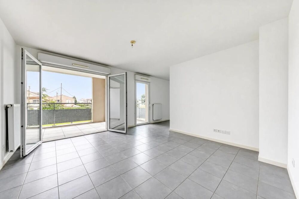 Vente Appartement Appartement moderne 3 pièces avec garage Decines charpieu