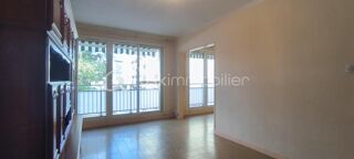 Vente Appartement Appartement T3 avec balcon, cave et parking privé – Bourg-en-Bresse centre Bourg en bresse