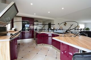  Maison � vendre 9 pi�ces 235 m�