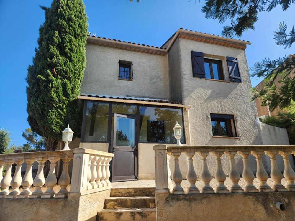 Maison Boulouris 4 pièces 82 m2- VERANDA- SOUS-SOL- JARDIN