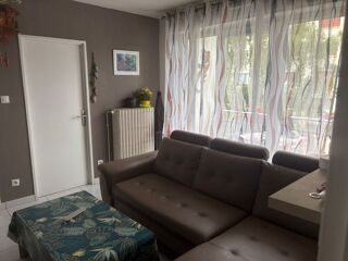  Appartement à louer 4 pièces 70 m²
