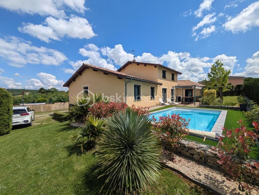 Villa darchitecte contemporaine avec piscine et domotique  226 m²