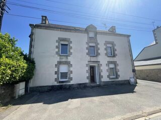  Immeuble à vendre 10 pièces 214 m²