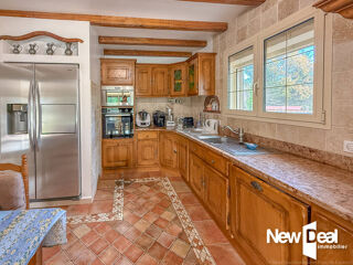  Maison � vendre 8 pi�ces 220 m�