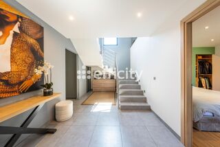  Maison à vendre 7 pièces 225 m²