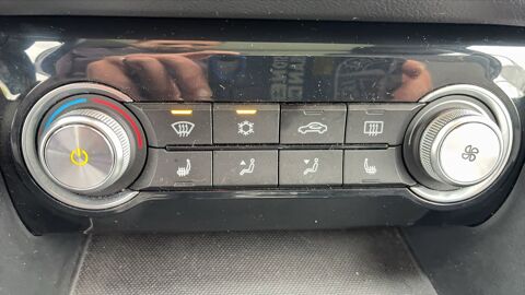 MG.ZS 143 44.5 kWh Luxury - Automatique Entretien constructeur 2021 occasion 92160 Antony