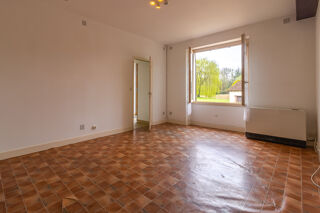  Maison � vendre 15 + pi�ces 372 m�