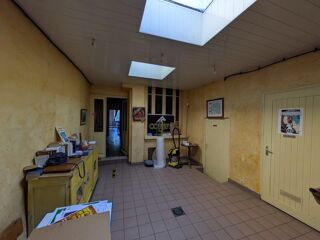  Immeuble à vendre 239 m²