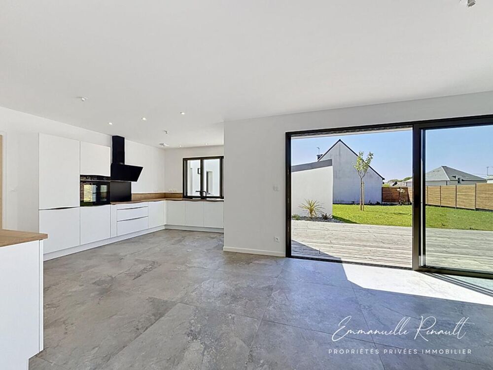Maison contemporaine 2026 · Belle vie de plain pied · Terrain 740 m² · À pied de la gare · AURAY