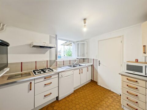   Maison meublée 96m2 - 2 chambres + 1 bureau - jardin Maison - 6 pièce(s) - 96 m²
