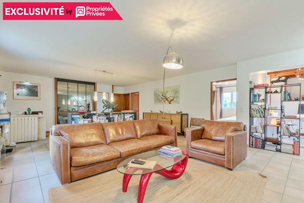 Vente Maison Maison Camblanes Et Meynac 6 pièce(s) 184 m2 jardin piscine Camblanes et meynac