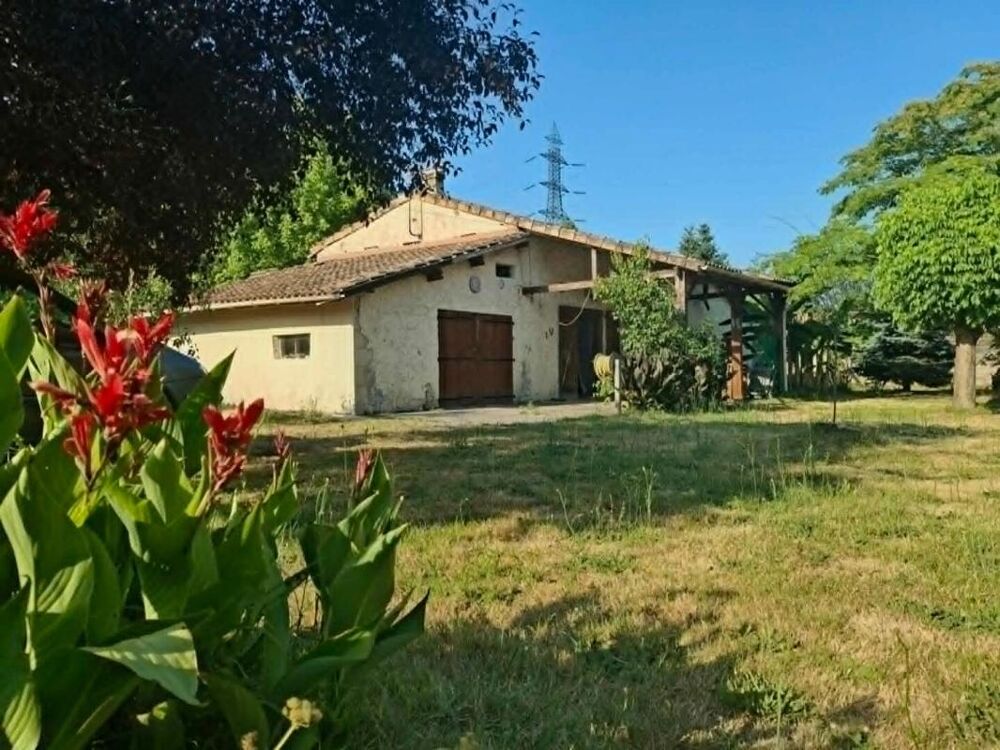 Maison de 90 m² habitables + 64 m² de combles isolés et plaqués à aménager selon vos envies - 3 chambres - Garage - Terrain de 1