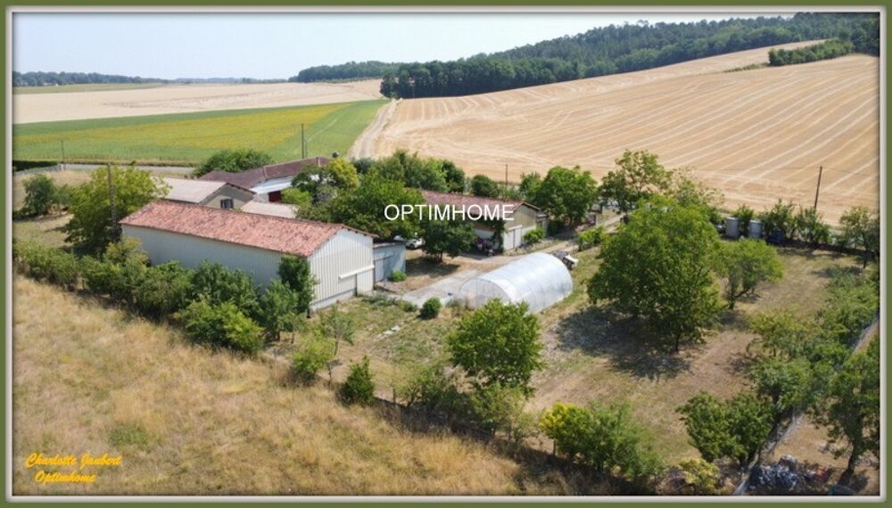 Maison 5 pièces 137 m² · à Chalais · 137 m² · 142 000 €