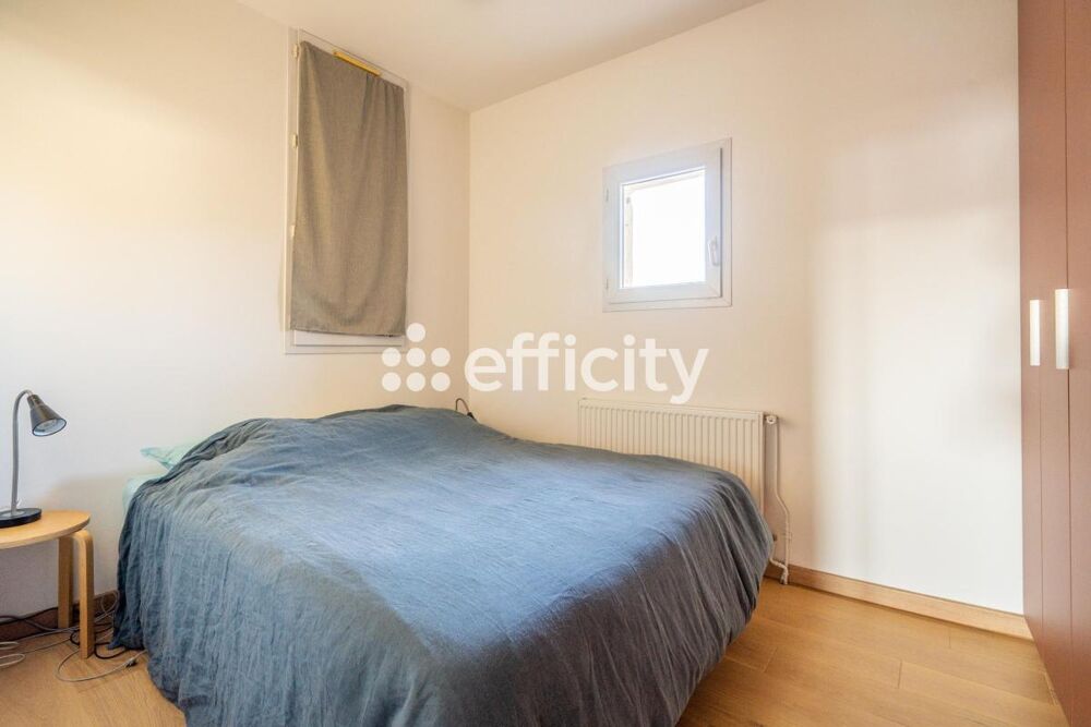 � vendre  Appartement Bordeaux (33300)