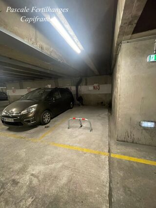  Parking / Garage à vendre 1 pièce 12 m²