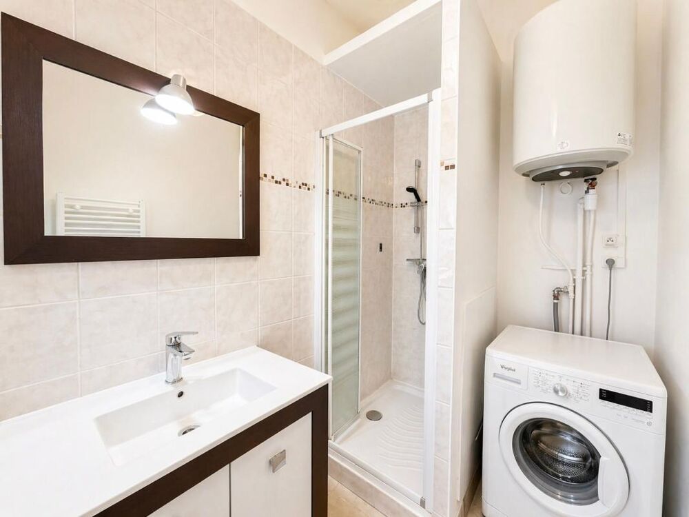 Vente Appartement IDÉAL INVESTISSEURS / Appartement Loué 2 pièces · 50 m² · Terrasse · Cave · Parking Tassin la demi lune