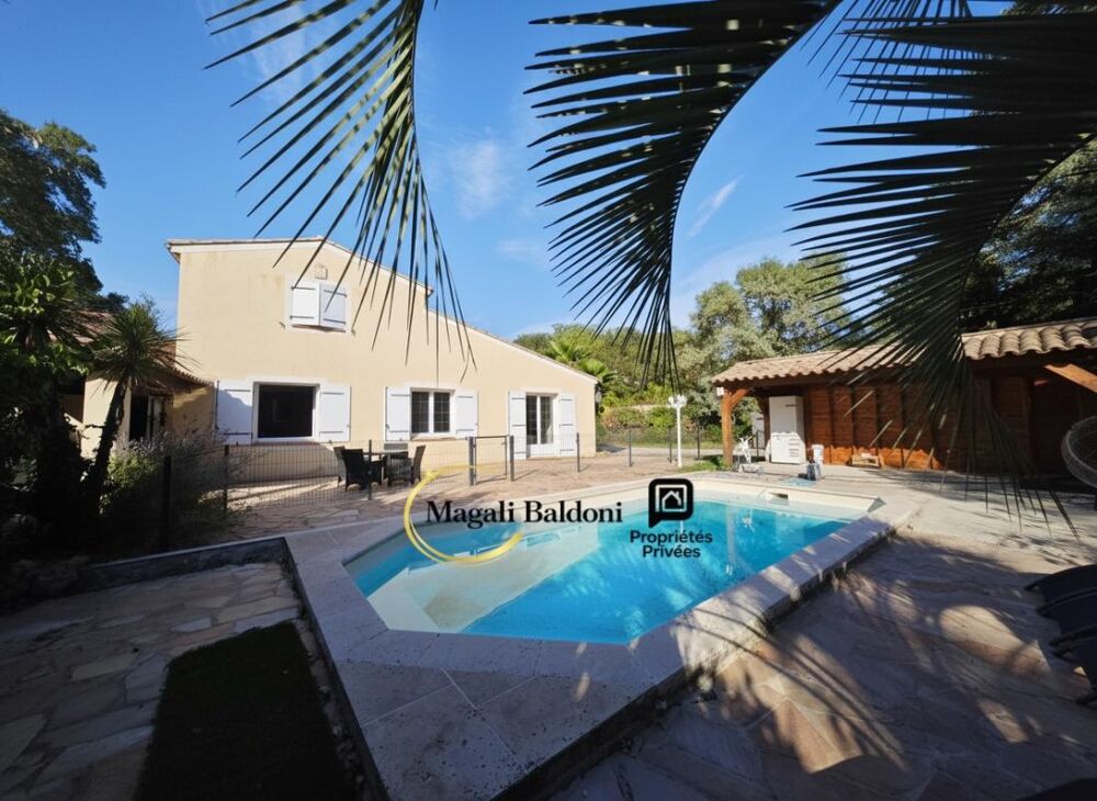Vente Villa Villa Bagnols En Foret- 5 pièces- Appartement T2 indépendant- PISCINE Bagnols en foret