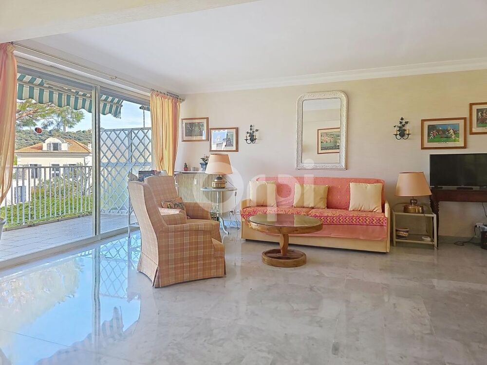 � vendre  Appartement Antibes (06600)