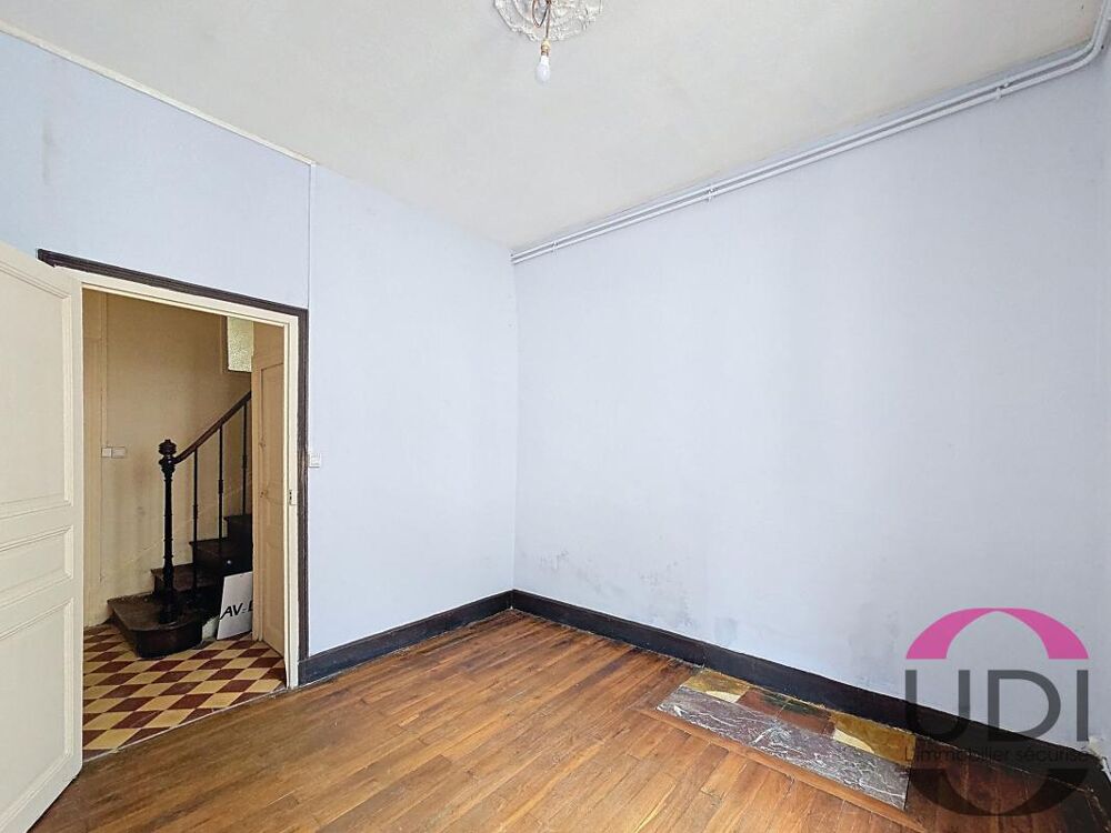 Charmante maison au coeur du quartier médiéval de Montluçon  4 chambres + cave