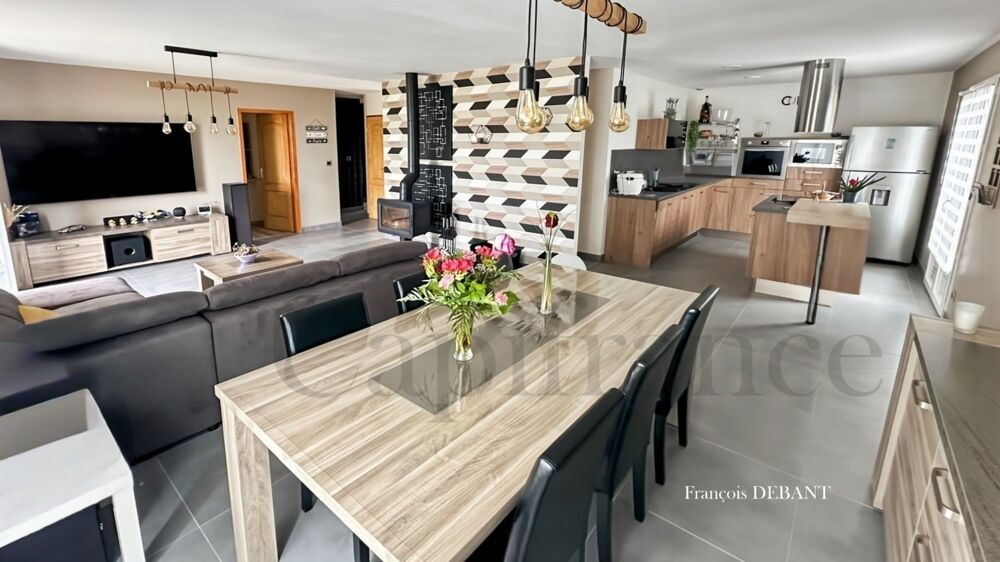 Dpt Marne (51), à vendre proche PONTFAVERGER MORONVILLIERS maison P5 de 100 m² - Terrain de 715 m² - plain pied