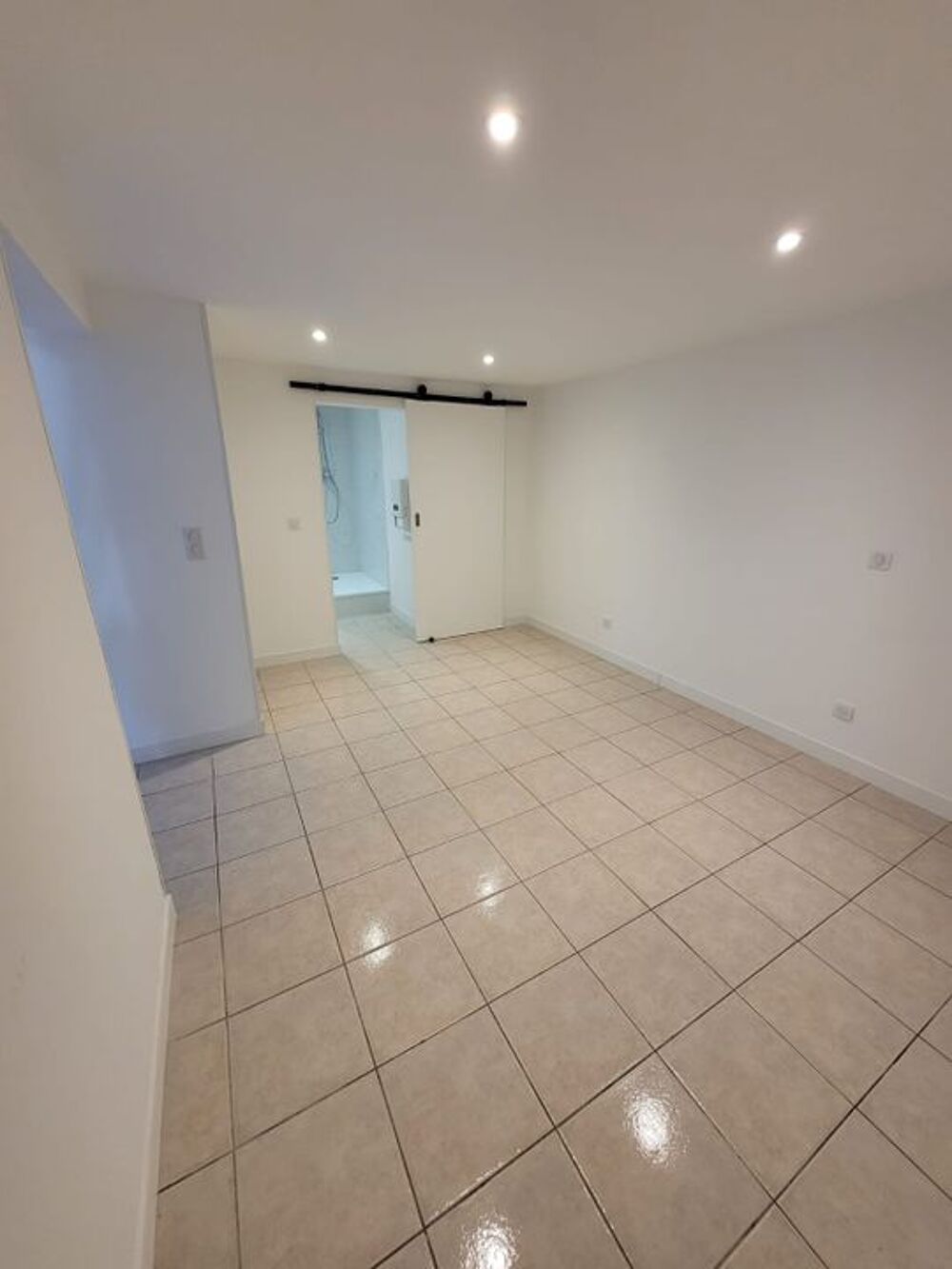 Studio de 38m2 à louer sur Castries