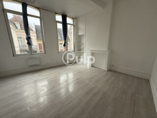  Immeuble � vendre 14 pi�ces 180 m�