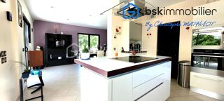  Villa à vendre 8 pièces 281 m²