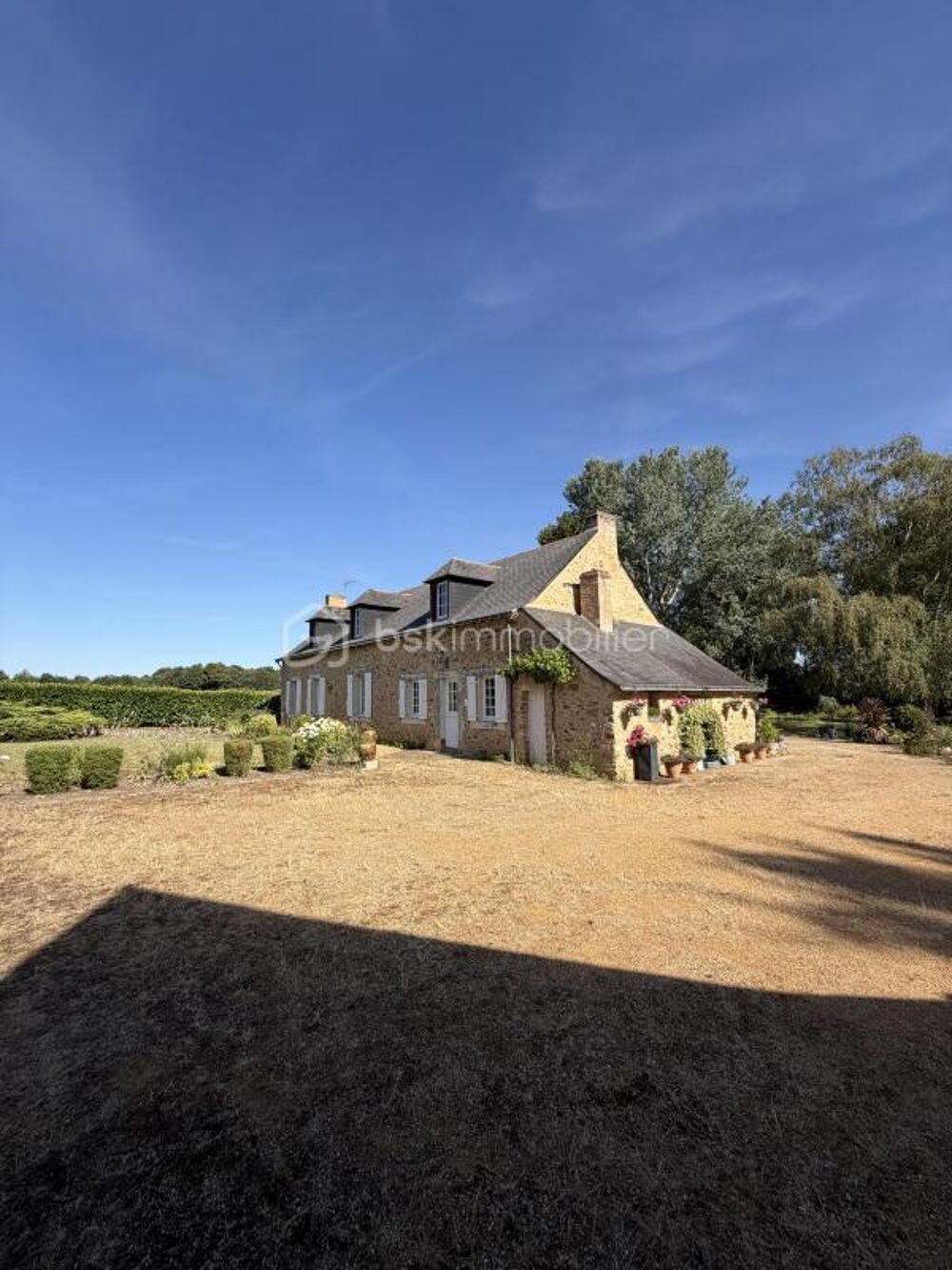 RARE magnifique propriété d'exception à 30 mn d'ANGERS