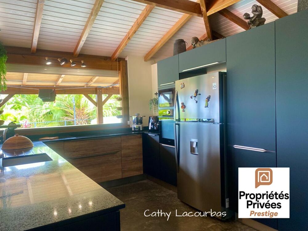 à vendre  Villa Pointe-Noire (97116)