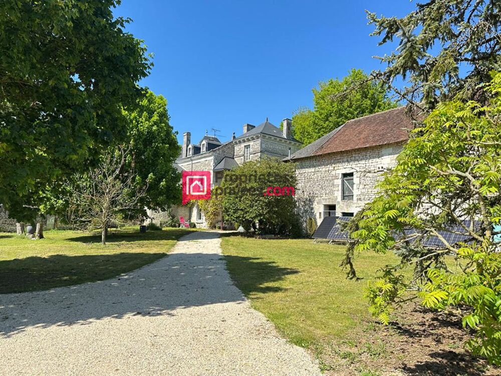 Maison Proche Chinon 5 pièce(s) 190 m2