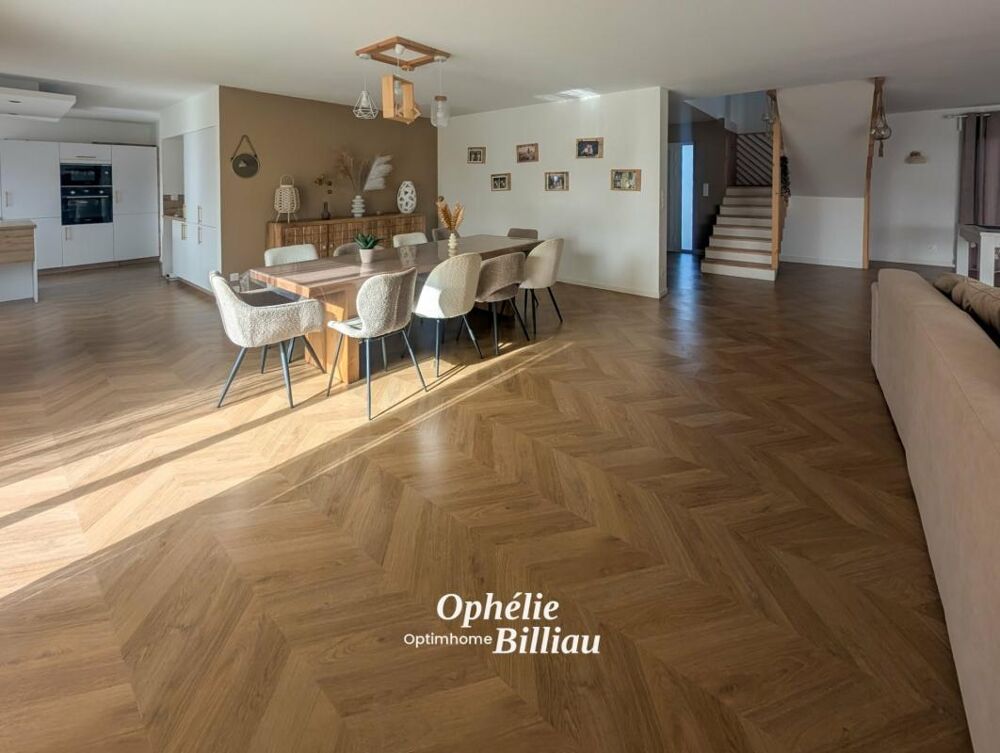 Vente Maison AIRE-SUR-LA-LYS – MAISON CONTEMPORAINE 2025 – ENV. 250 M² – 5 CHAMBRES – 2 663 M² Aire sur la lys