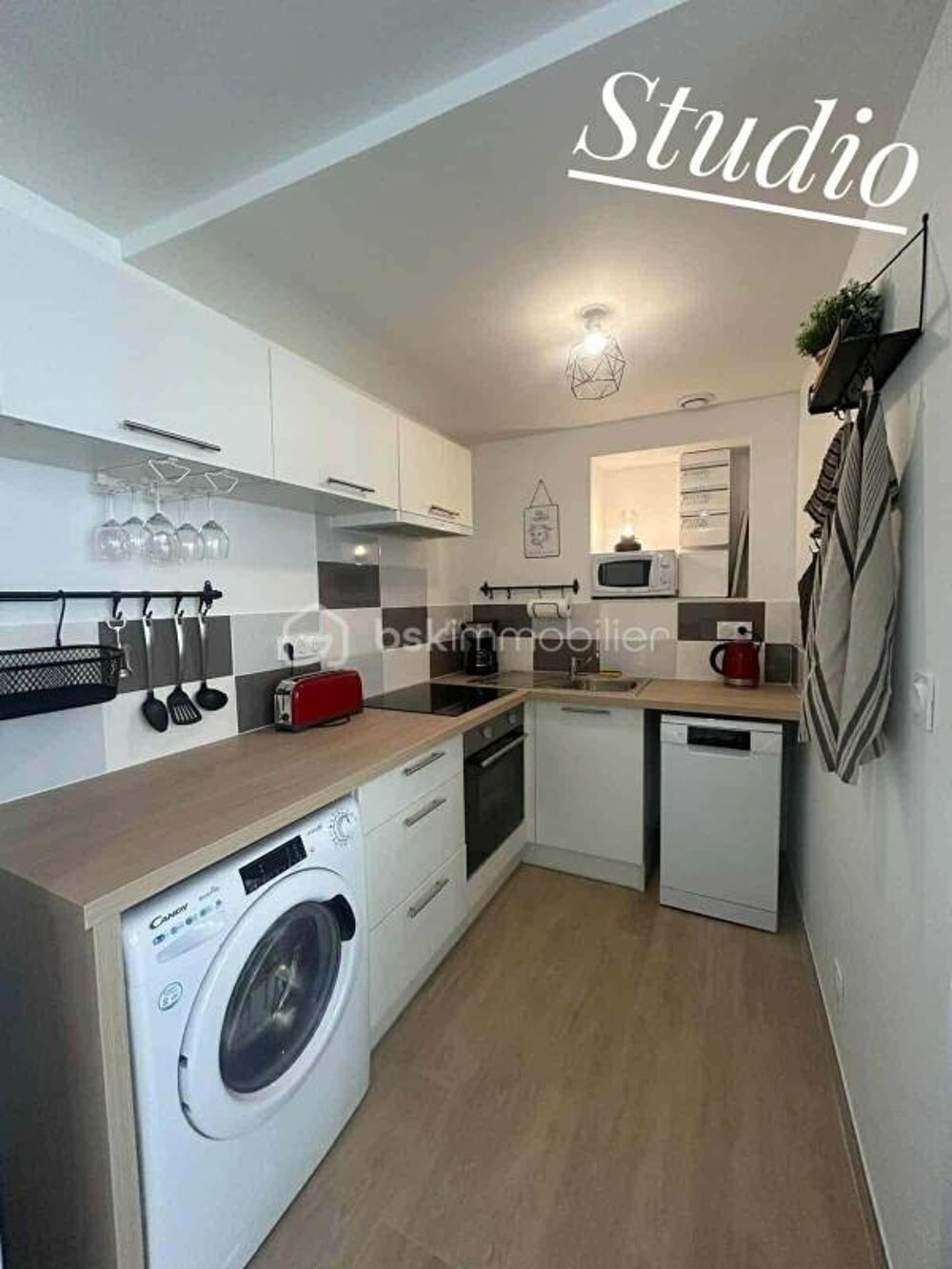 Vente Immeuble EXCLUSIVITÉ *** Immeuble de rapport idéal investisseur Situation exceptionnelle *** en plein cœur d'Isigny-sur-Mer ! Aucune char Isigny sur mer