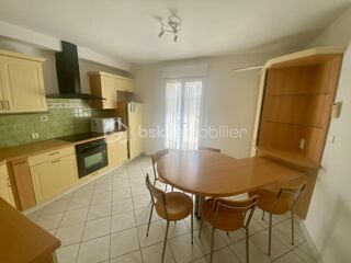  Propriété/château à vendre 6 pièces 134 m²