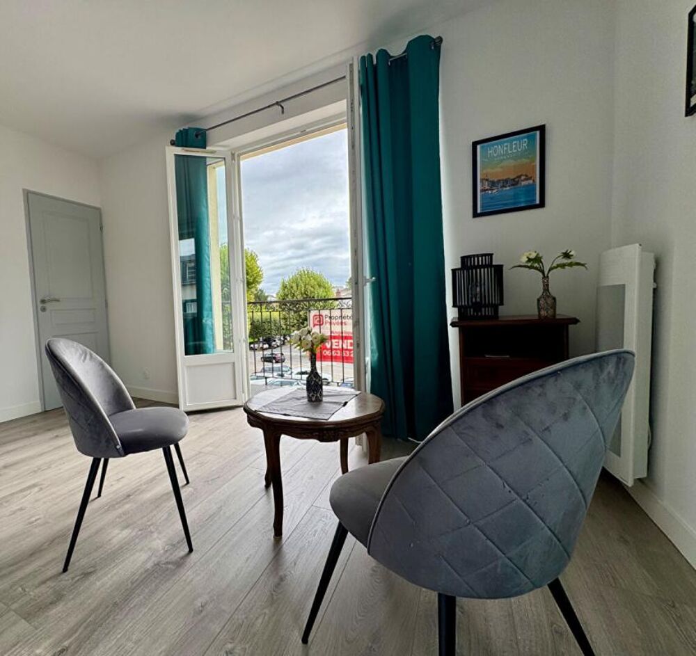 Vente Appartement HONFLEUR CENTRE  APPARTEMENT 29m2 AVEC ESPACE NUIT, BALCON ET IMMEUBLE RÉNOVÉ Honfleur