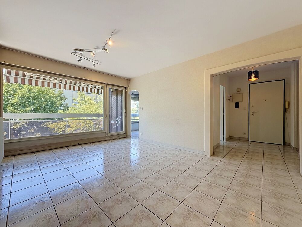 Appartement type T4 - 84m² - emplacement calme et arboré - ANNEMASSE (74)