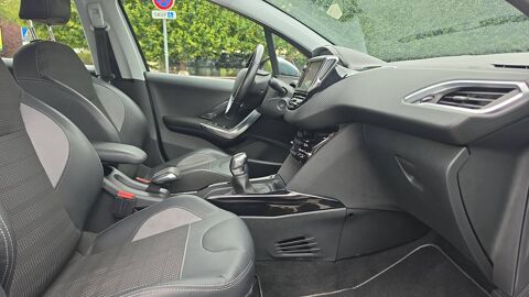 2008 1.2 PureTech 110 Allure 2016 occasion 78300 Poissy