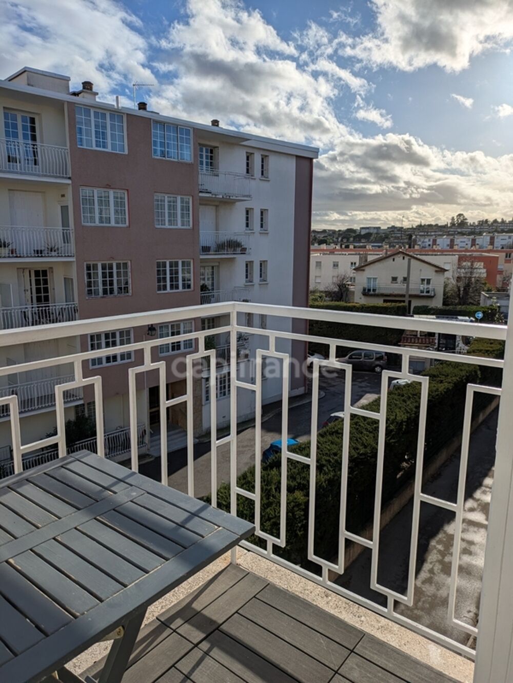 F1 33 m² + Loggia avec balcon, parking et cave  Tramway  Montpellier 34