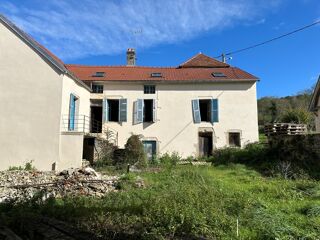  Ferme à vendre 7 pièces 300 m²
