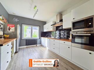  Maison  vendre 7 pices 182 m