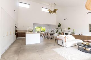  Maison � vendre 7 pi�ces 196 m�