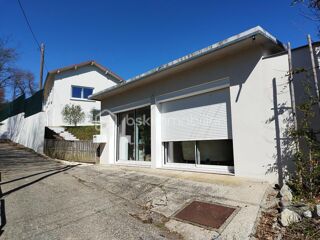  Villa  vendre 4 pices 133 m