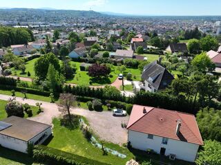  Villa � vendre 8 pi�ces 200 m�