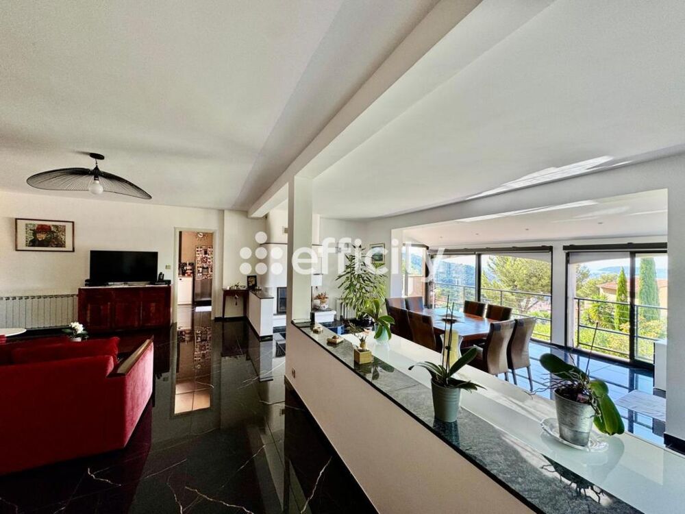 � vendre  Maison Toulon (83200)