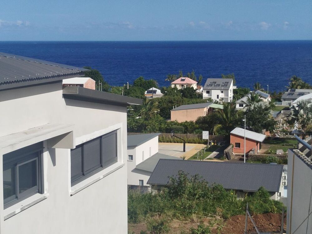 Location Villa Grand Bois - Villa neuve de type F6/7 défiscalisée de 173.87m²(SH) sur 3 niveaux avec piscine Saint pierre