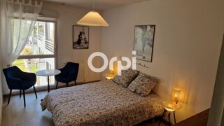  Appartement à louer 4 pièces 80 m²