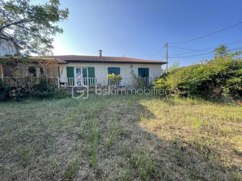   Maison plain-pied 3 chambres et double garage Maison - 4 pi�ce(s) - 114 m�