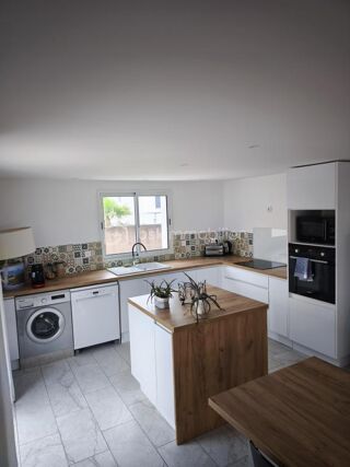  Maison  vendre 7 pices 200 m